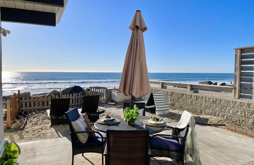 South Oceanside Condo | Oceanfront Getaway with Private Sandy Beach - 1615-1
