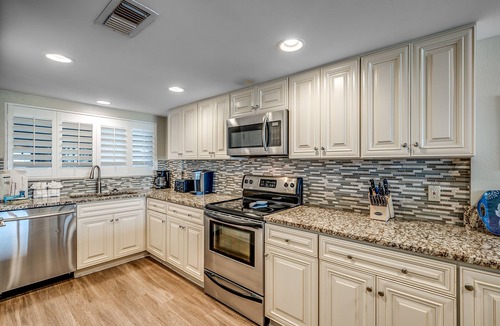 Myrtle Beach Condo | ⭐Oceanfront | Great Views | Awesome Amenities | Carolina Dunes 606⭐