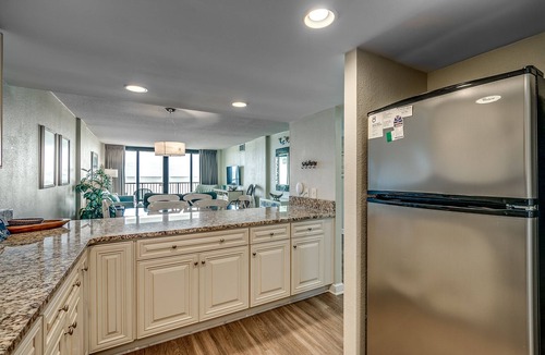 Myrtle Beach Condo | ⭐Oceanfront | Great Views | Awesome Amenities | Carolina Dunes 606⭐