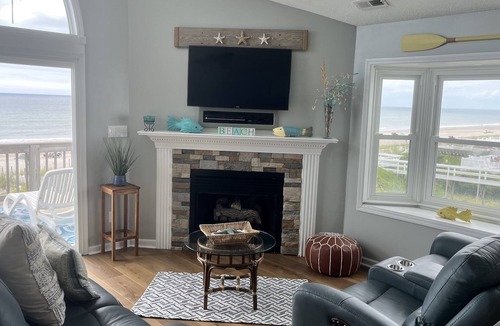 Emerald Isle House | Oceanfront Home 5BR 3BA West-East Side Book Now! Great Island Location!