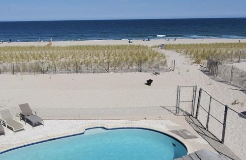 Osbornsville House | Oceanfront Home + Private Beach + Pool