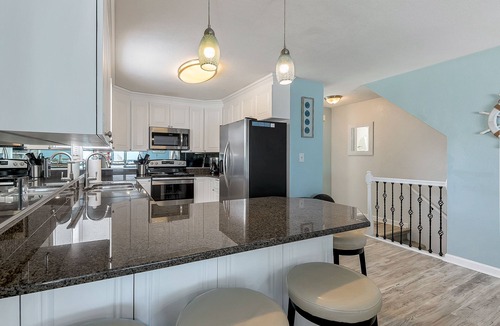 Chic's Beach Condo | Oceanfront Home at Chic’s Beach Amazing Views