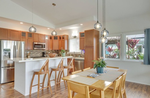 Papaikou House | Oceanfront Home w/Pool Access, Views in Papaikou