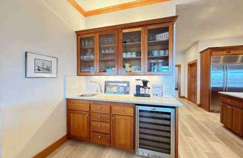 Seaside House | Oceanfront Home with 4 Suites