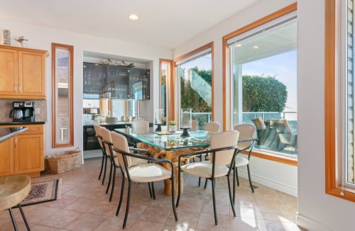 Ferndale House | Oceanfront Home with Amazing Views, and Easy Beach Access