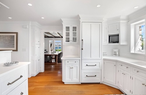Groton Long Point House | Oceanfront home with private dock & large yardnn