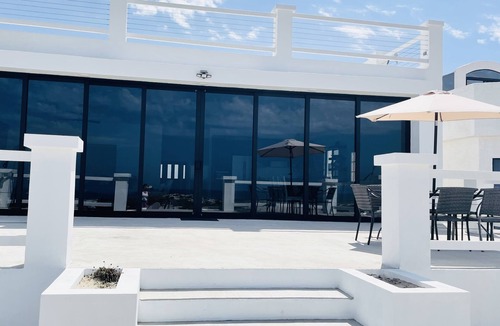 Lengueta Arenosa House | Oceanfront home with spectacular views!