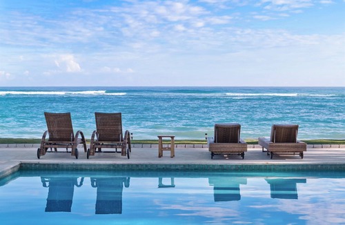 Cabarete Condo | Oceanfront Hot Tub Pool King Size Bed 305