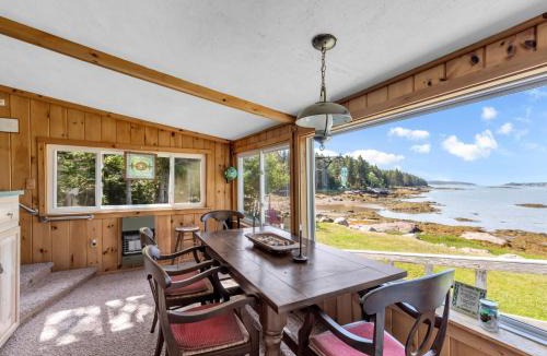 Steuben House | Oceanfront Island Cottage Close to Acadia