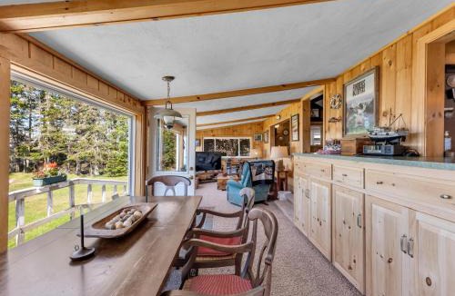 Steuben House | Oceanfront Island Cottage Close to Acadia