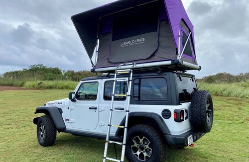 Anahola House | Oceanfront Jeep Rubicon 2021 Glamping