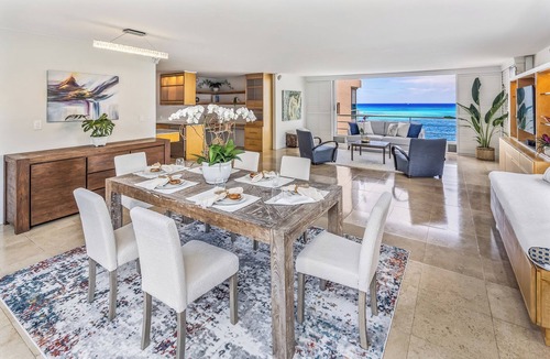 Diamond Head - Kapahulu - St. Louis Condo | Oceanfront Living on the Gold Coast!