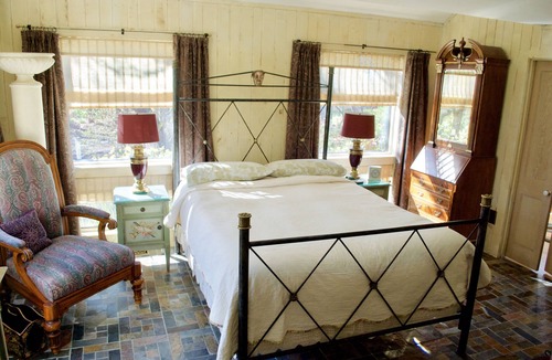 Chatham House | Oceanfront Luxury Home