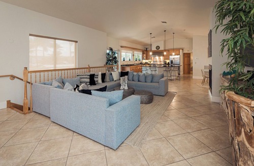 North Beach House | Oceanfront Luxury Villa 5BR/4BA Beach Access
