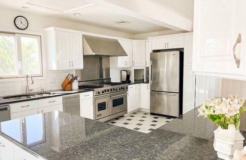 Loveladies House | Oceanfront 'Magic Island' Loveladies Beach House Panoramic Views