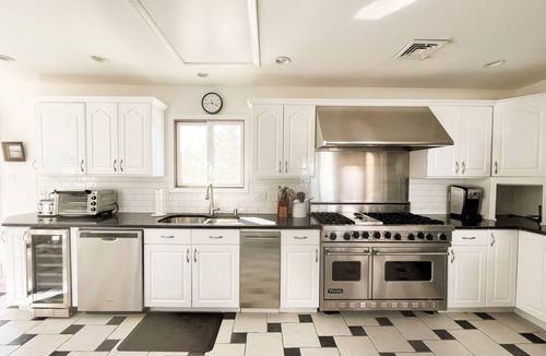 Loveladies House | Oceanfront 'Magic Island' Loveladies Beach House Panoramic Views