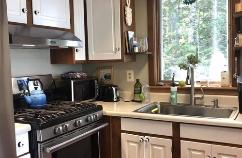 Hancock House | Oceanfront Maine Acadia Cottage