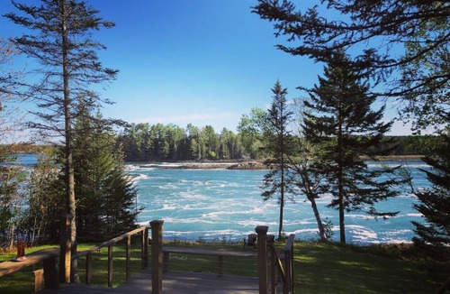 Hancock House | Oceanfront Maine Acadia Cottage