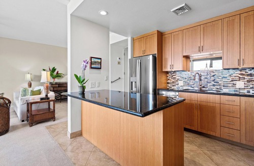 Wailea Condo | Oceanfront Makena Surf G202 - Professionally Managed