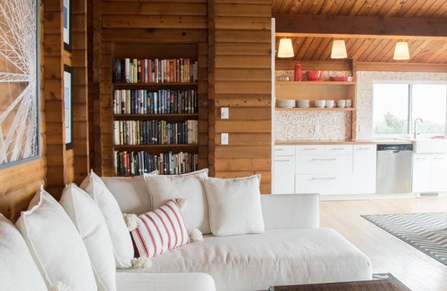 Manzanita Cabin | Oceanfront Modern Cabin