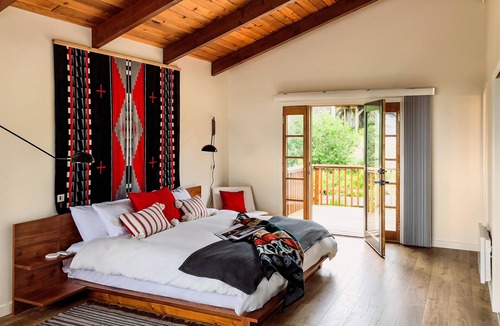 Neahkahnie Beach Cabin | Oceanfront Modern Manzanita Lodge