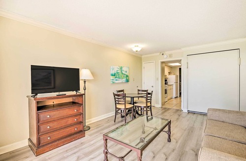 Downtown Myrtle Beach Apartment | Oceanfront Myrtle Beach Condo w/Balcony!