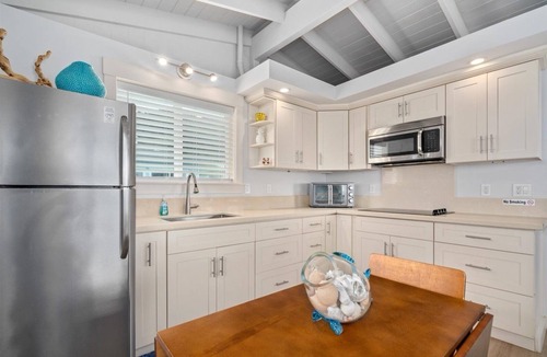 Pupukea Apartment | OCEANFRONT NORTH SHORE - SURF SAND ALOHA!