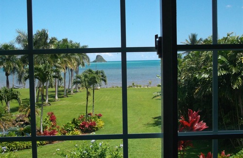 Waikane House | Oceanfront - one acre on Kaneohe Bay!