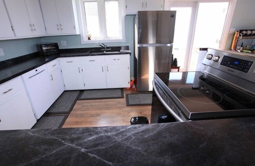 Brae Cottage | Oceanfront PEI Home with Ocean Views, Wraparound Deck & Private Beach
