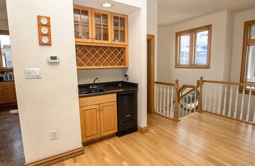 Pine Island House | OCEANFRONT, Pool, Pool Table, Private Beach Access, PI249, Wellfleet