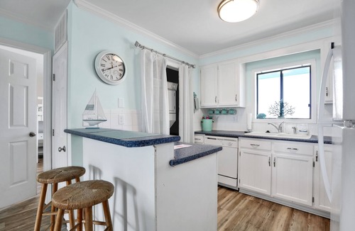 North Carolina Coast Condo | Oceanfront & Pool with gorgeous views from the large Deck - Sleeps 7