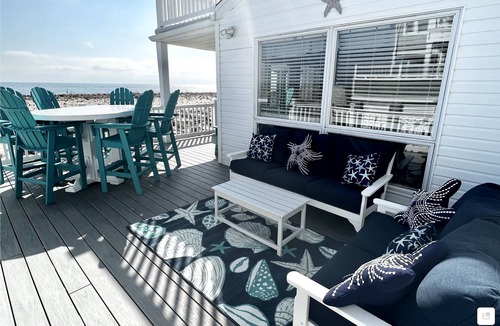 Holgate House | OCEANFRONT! PRIVATE BEACH ACCESS. Yr round RENTALS !