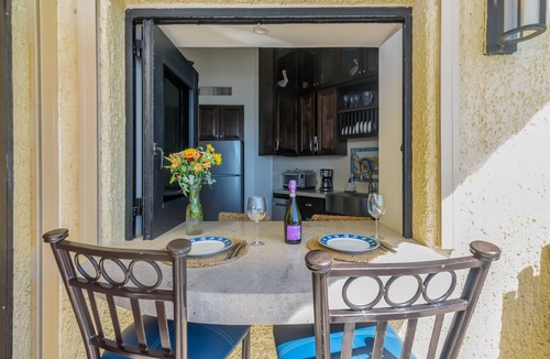 Cabo Bello Condo | OCEANFRONT, REMODELED, AMAZING LOCATION!