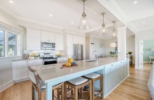 Kiawah Island Villa | Oceanfront Renovated Mariners Watch
