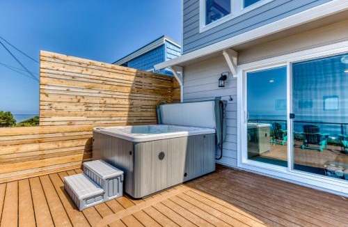 Nelscott House | Oceanfront Retreat