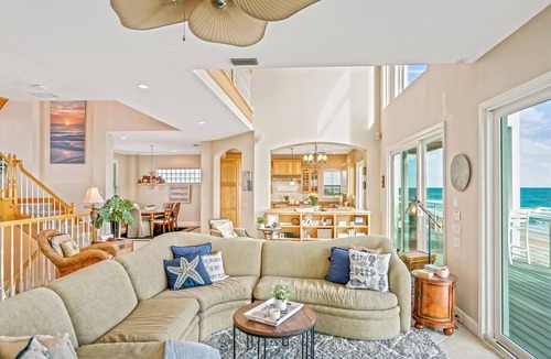 South Ponte Vedra Beach House | Oceanfront! Secluded Beach - 2 Primary Suites - 15 min to St. Augustine