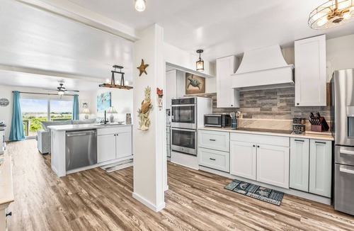 Oceanmarsh Subdivision Apartment | Oceanfront St Helena Island Condo w/Beach Access!