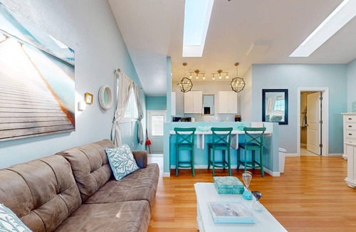 Fort Bragg House | Oceanfront Studio-Beachfront Bliss & Pet-Friendly