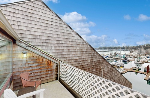 Historic Bayfront Apartment | Oceanfront studio - harbor views, shared sauna & dog-friendly