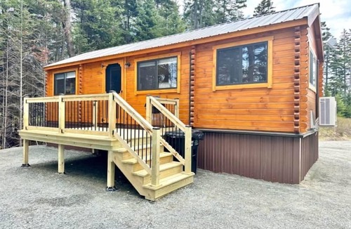 Steuben Cabin | Oceanfront Sunset View Cabin