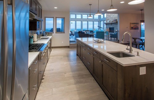 Manzanita House | Oceanfront! - The Oregon Ocean Home