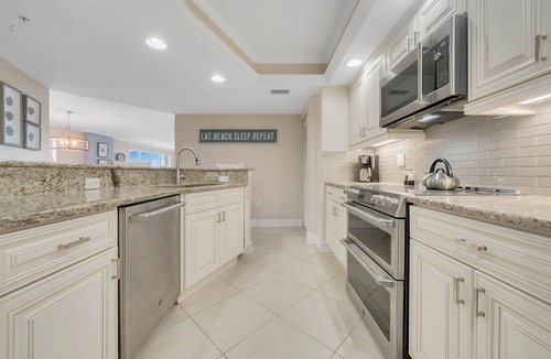 Daytona Beach Shores Condo | Oceanfront Penthouse ~ Professionally Designed