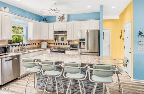 Dale House | Oceanfront heaven!