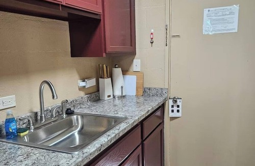 Keaukaha Condo | Oceanfront Views Balcony + Top Hilo Location