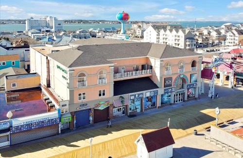 Ocean City Apartment | Oceanfront Villa 2(103) - Boardwalk oceanfront