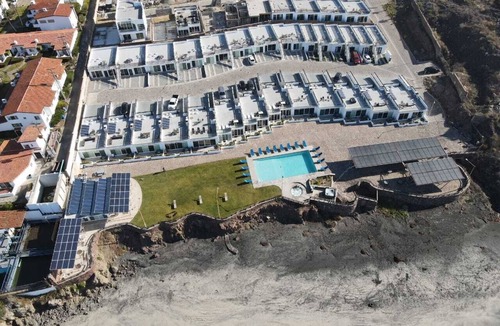 La Paloma Villa | Oceanfront Villa Amor