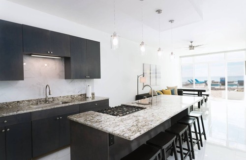 La Paloma Villa | Oceanfront Villa Felicidad