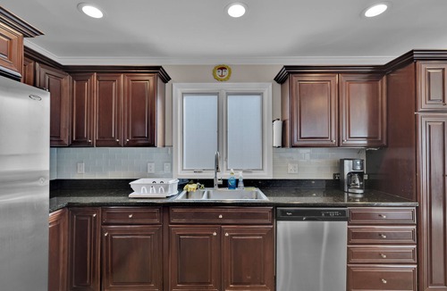 Keansburg Villa | Oceanfront Villa Panoramic NYC Views +Luxury Home