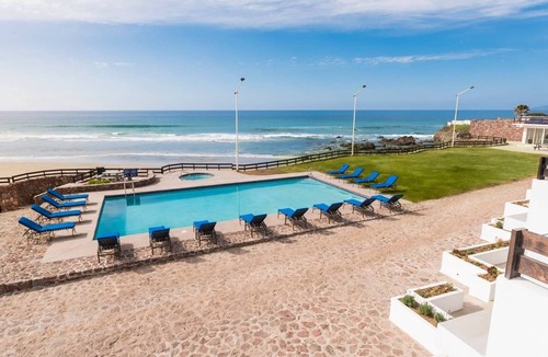 La Paloma Villa | Oceanfront Villa Paz