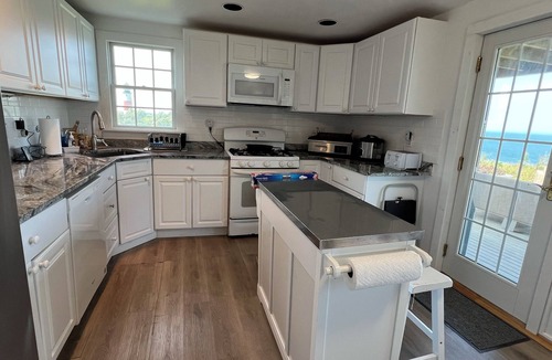 Siasconset House | Oceanfront with Sunrise & Sunset